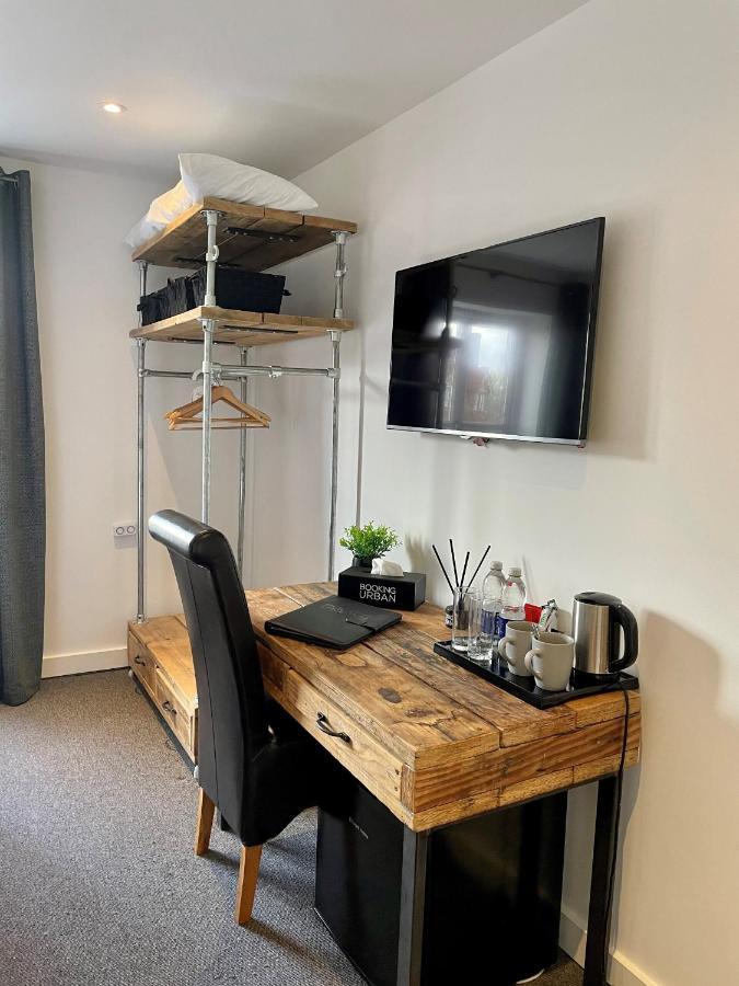 Booking Urban At Stisted Braintree Eksteriør bilde
